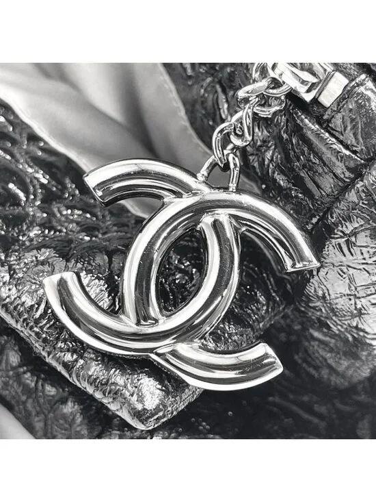 Chanel Handbag Camellia Quilted Bow-ring Bag Shoulder Chain - Picture 8 of 10